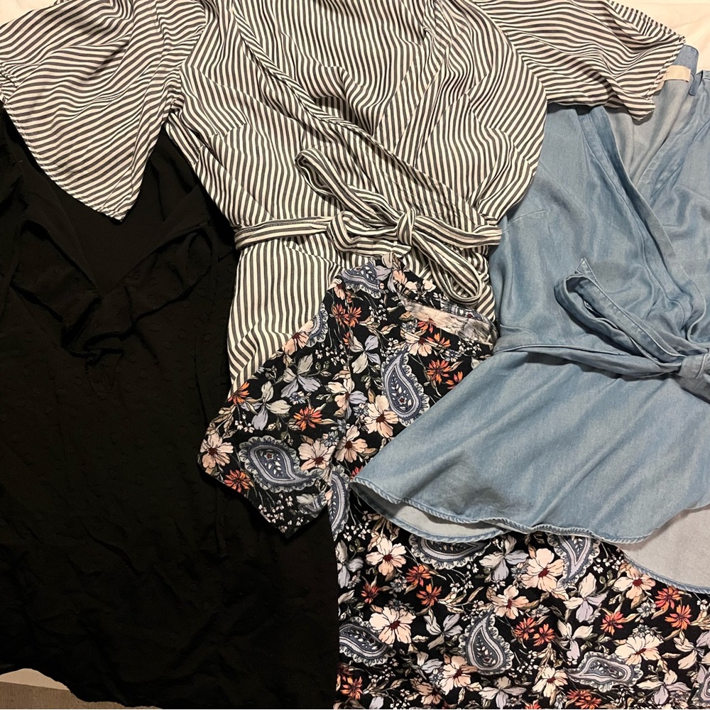 Lot of 4 LOFT Women’s Tops